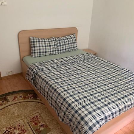 Apartament 3 Camere Zarnesti Brasov Δωμάτιο φωτογραφία